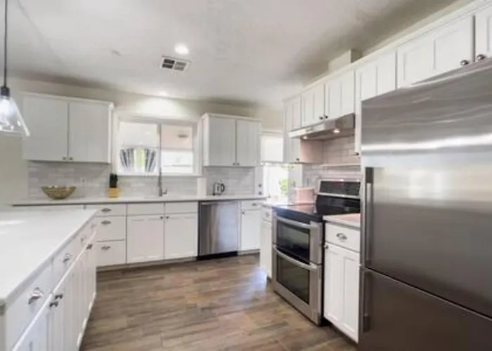 Holiday home 1710 N Sunset - Pool 7 Beds Parking Wifi Full Patio Foosball Tempe