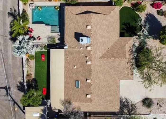 Holiday home 1710 N Sunset - Pool 7 Beds Parking Wifi Full Patio Foosball *